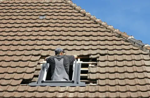 Pose de velux à Forges